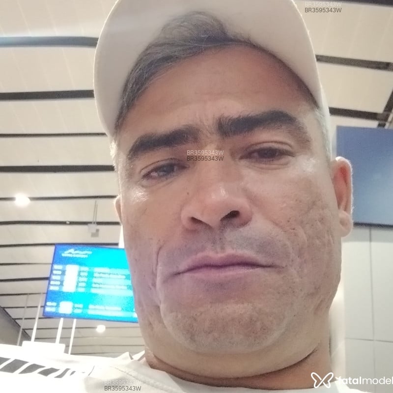 Acompanhante Marcos - Feed