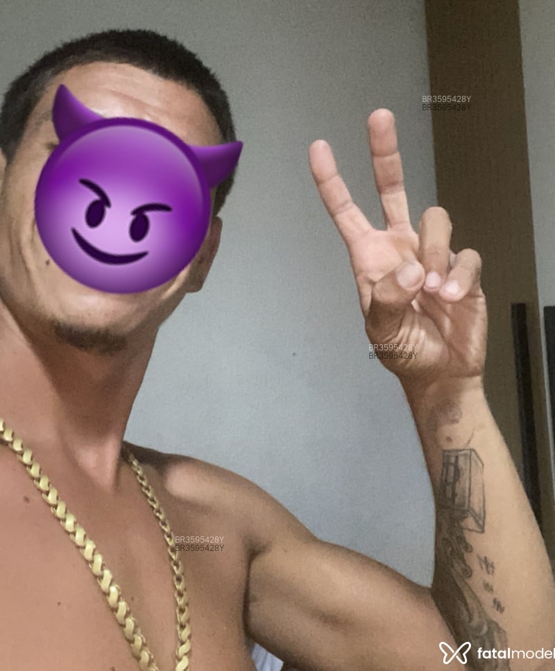 Acompanhante Felipe - Feed