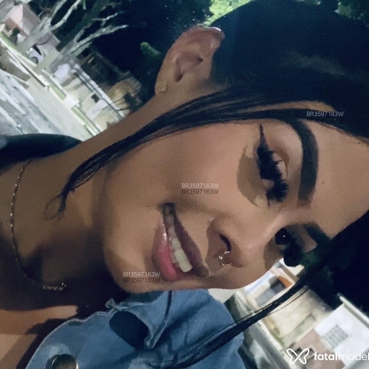 Acompanhante Nayara - Feed