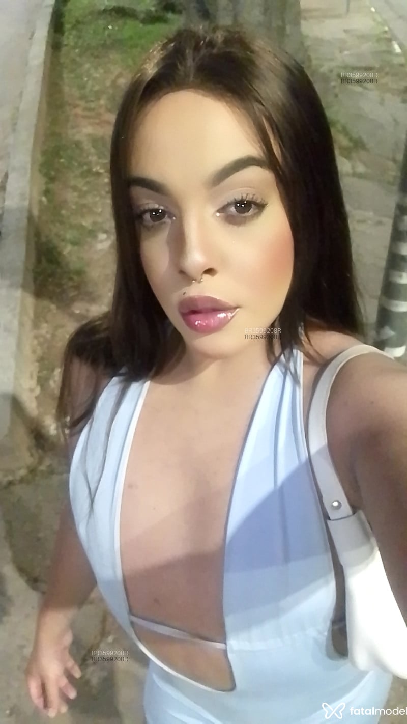 Acompanhante Maria Eduarda - Feed
