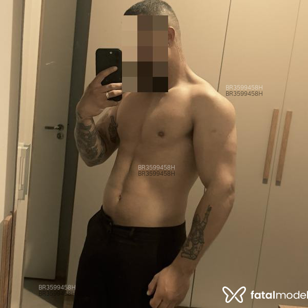 Acompanhante Richard - Feed