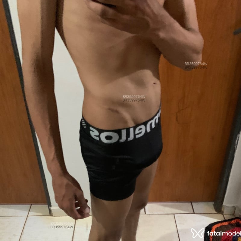 Acompanhante Pirocão - Feed