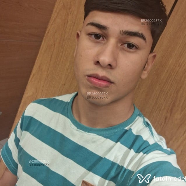 Acompanhante Henrique - Feed