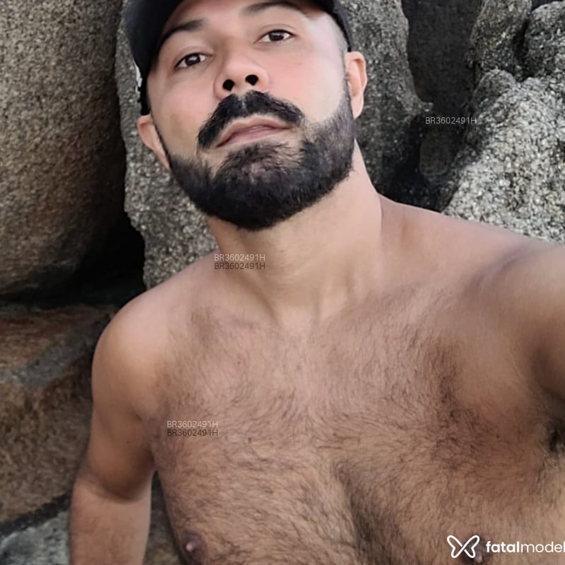 Acompanhante Roberto Lusitano - Feed