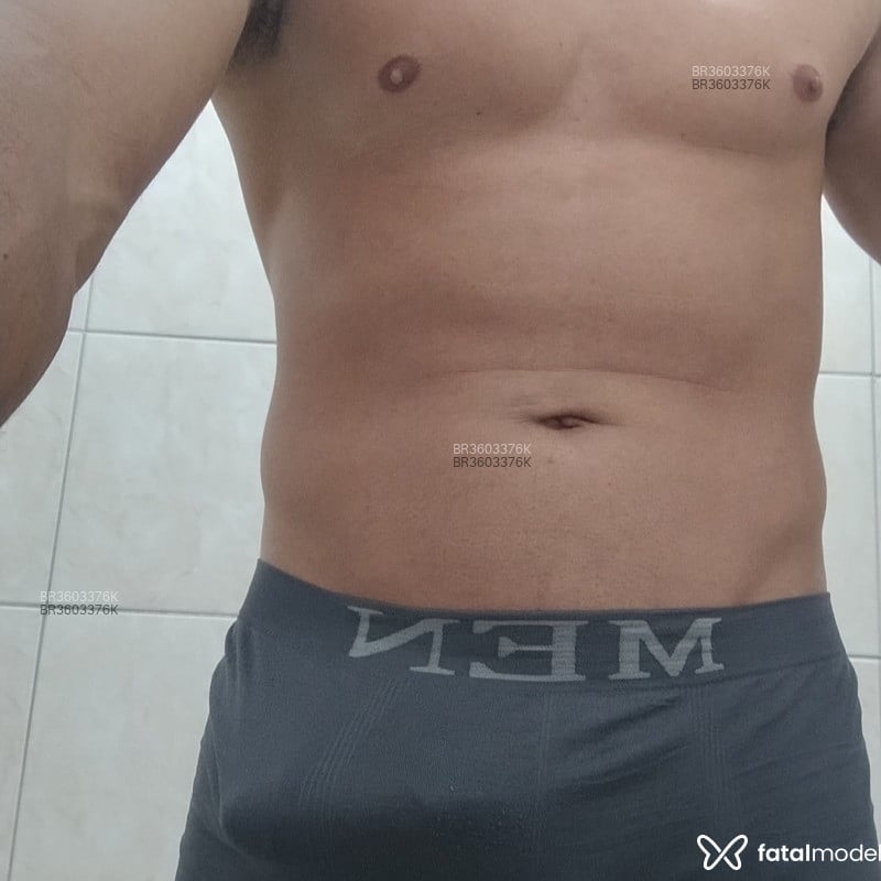Acompanhante Branquelo - Feed