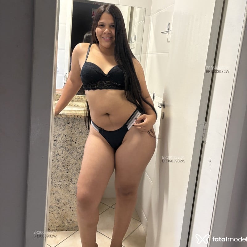 Acompanhante Maria - Feed