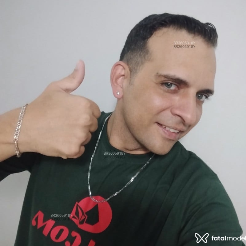 Acompanhante Augusto - Feed