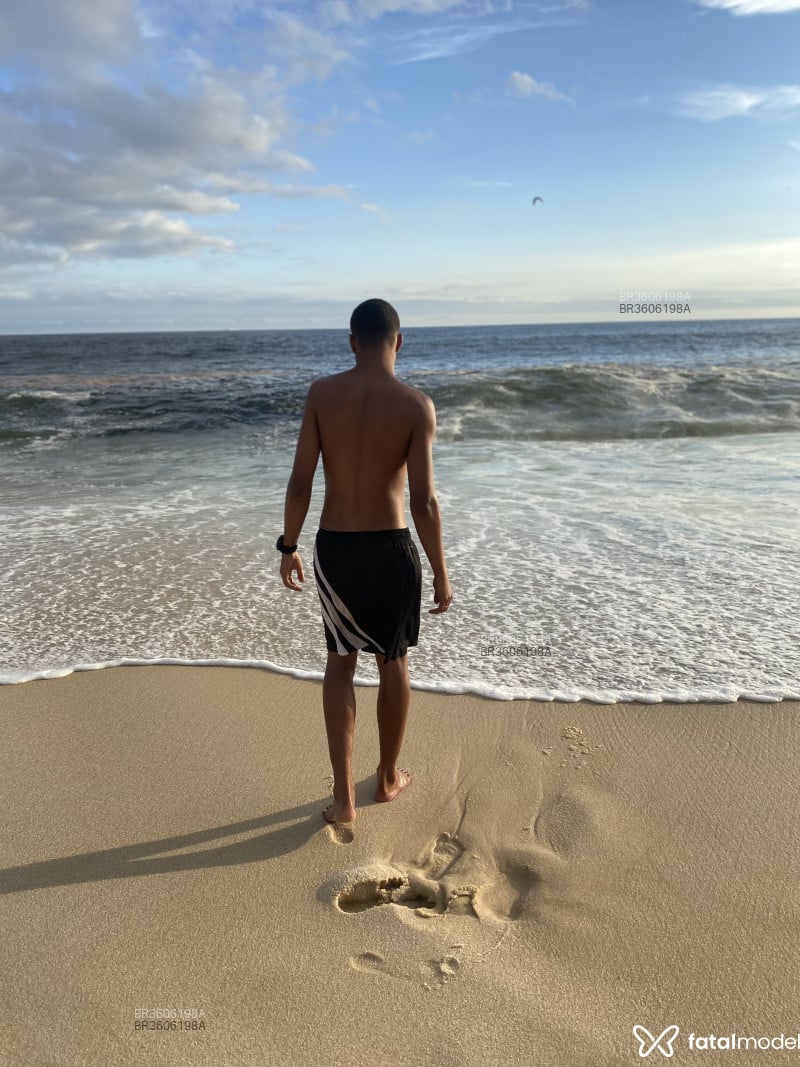 Acompanhante Vitor Hugo - Feed