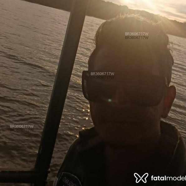 Acompanhante Junior Santos - Feed