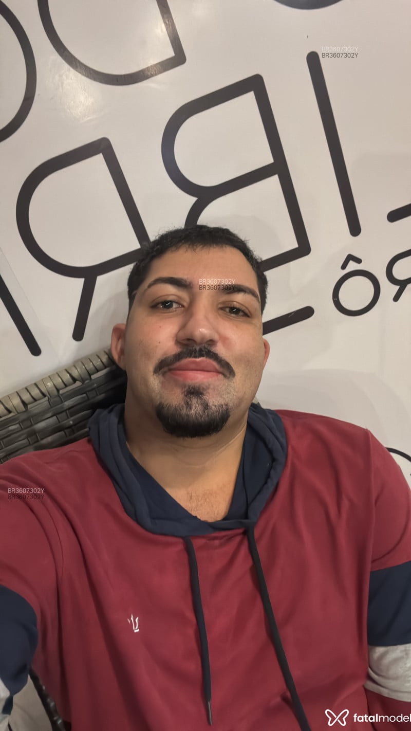 Acompanhante Phyetro Lima - Feed