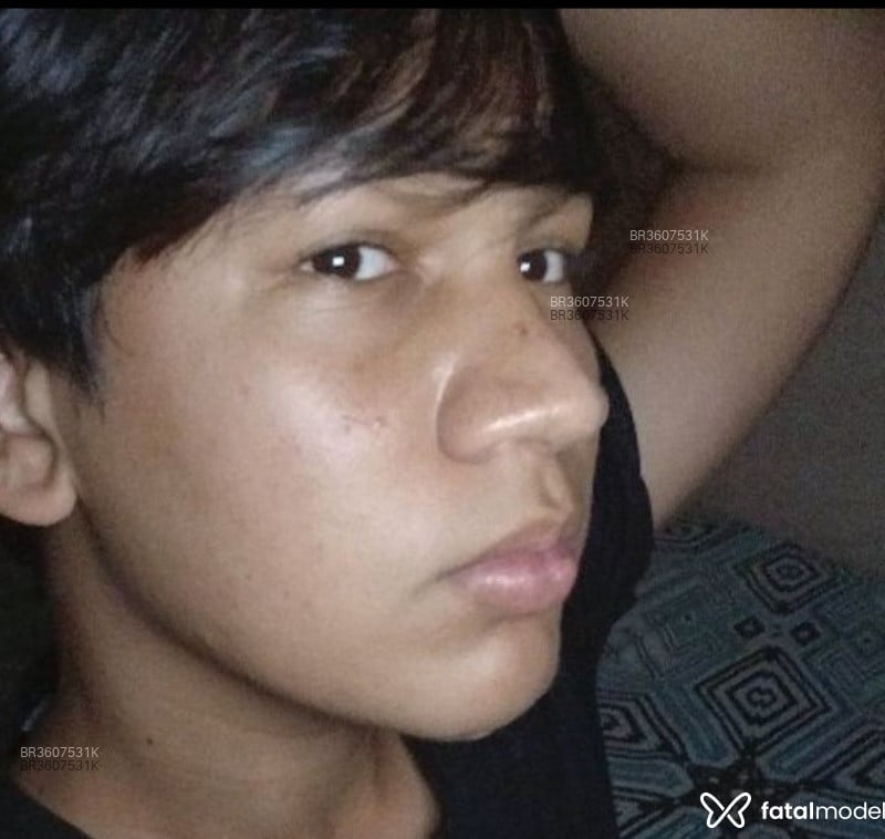 Acompanhante Dinho - Feed