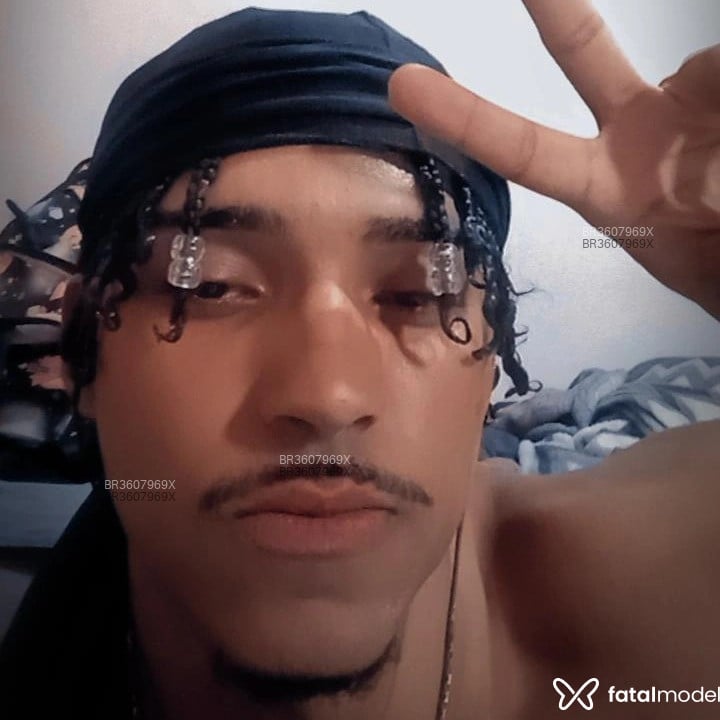 Acompanhante Kaluza - Feed