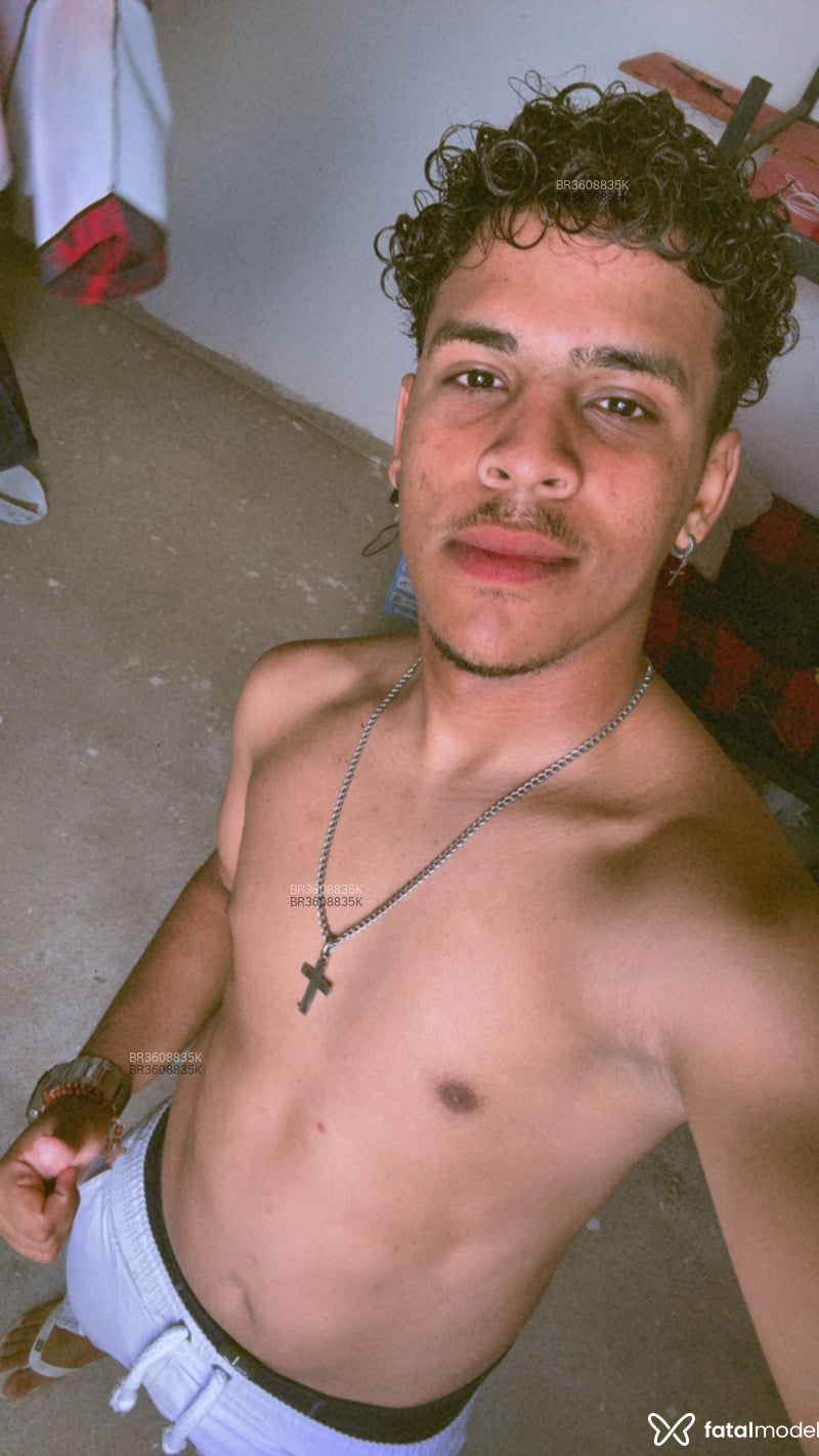 Acompanhante Arleandro - Feed