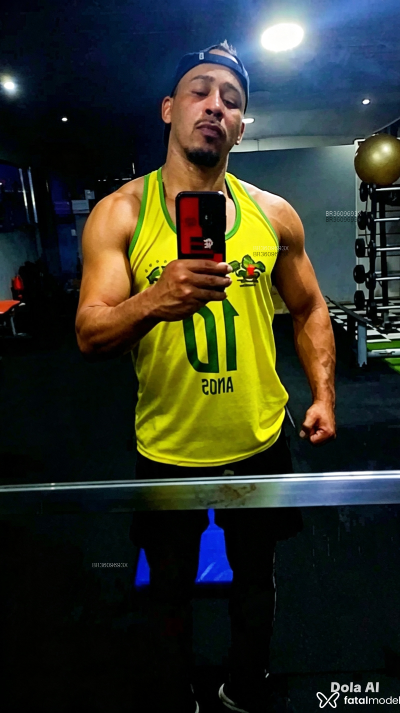 Acompanhante Maurício Sabatiny - Feed