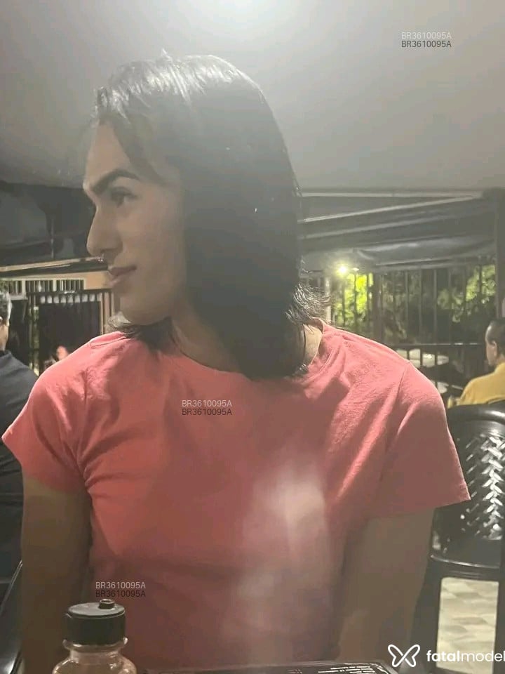 Acompanhante Josy Oliveira - Feed