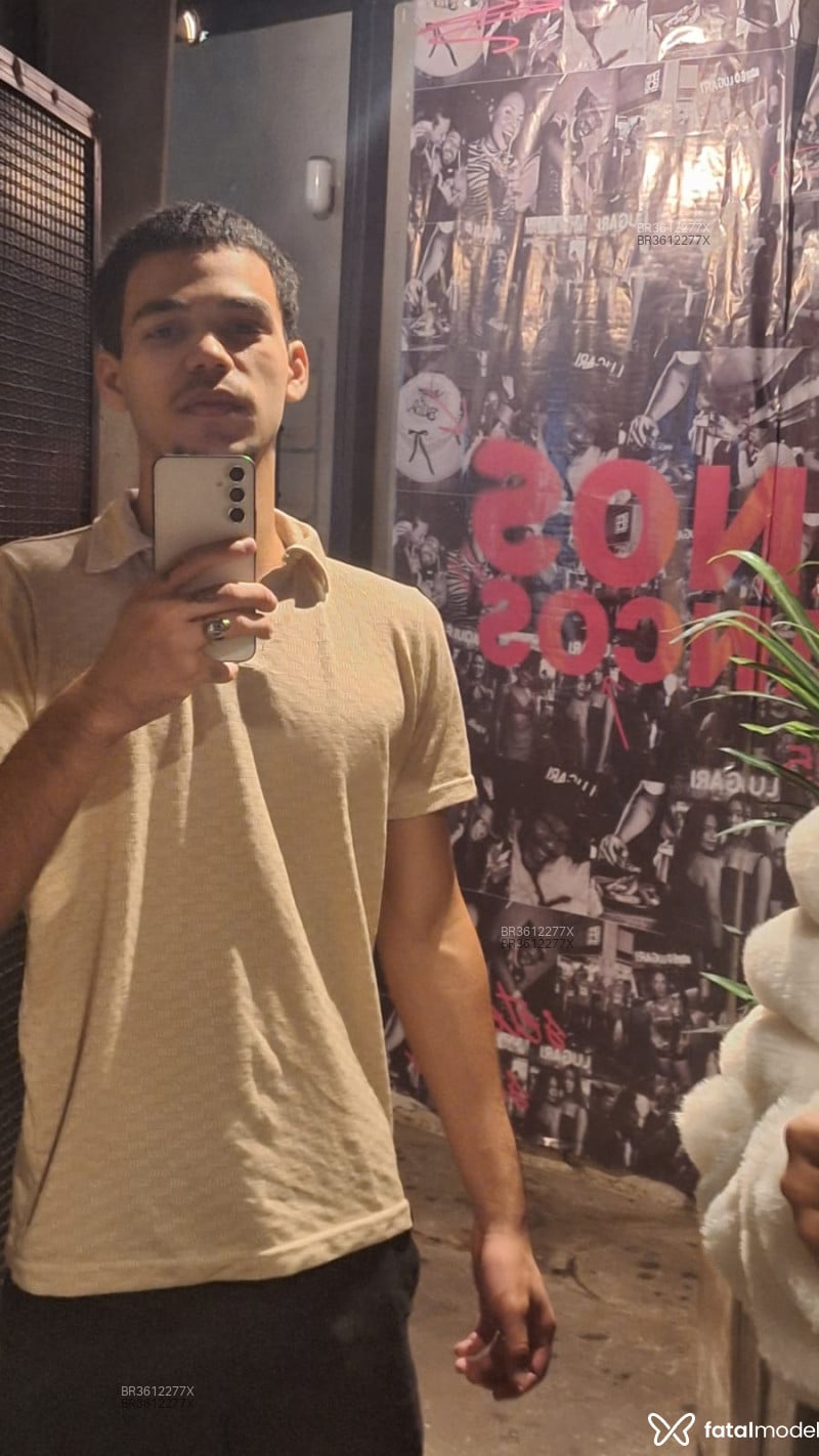 Acompanhante Carlos - Feed