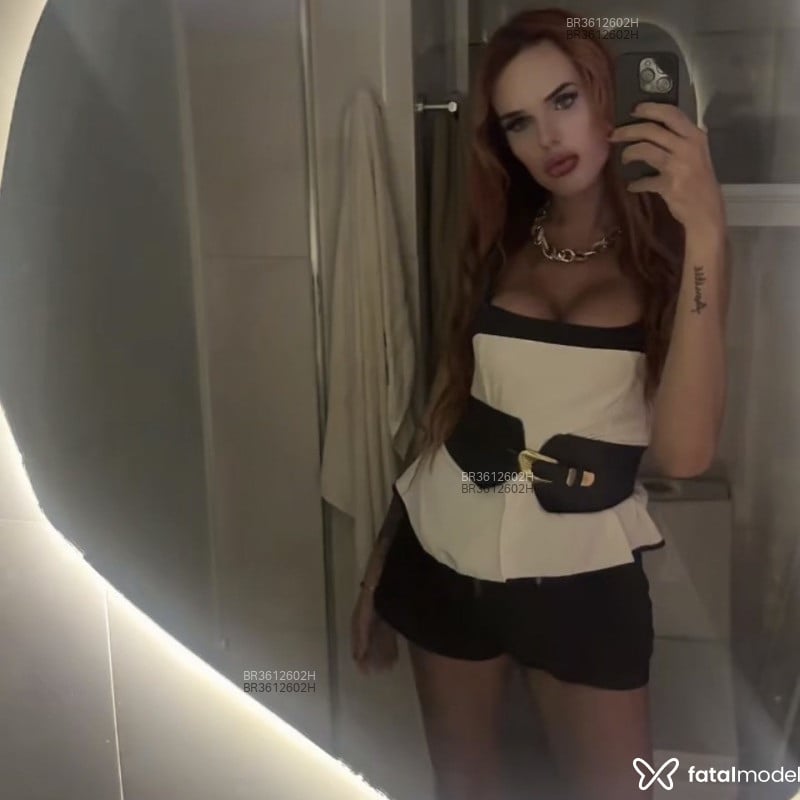 Acompanhante Mel Jolie - Feed