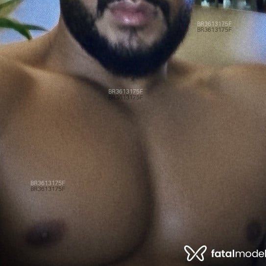 Acompanhante Della Cruz - Feed