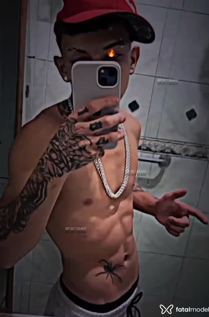 Acompanhante Henrique - Feed