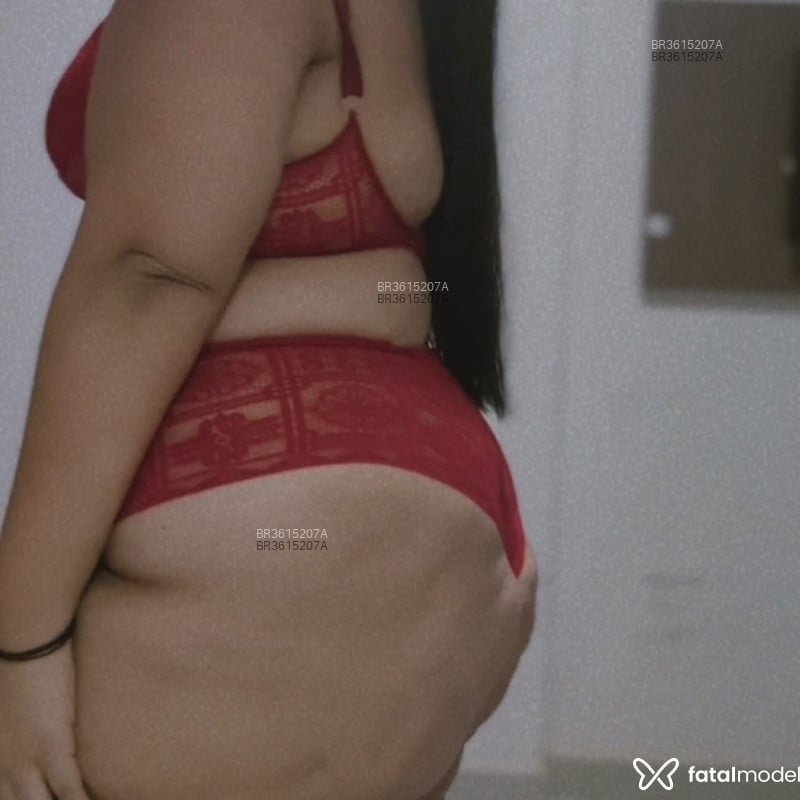 Acompanhante Jade Godoe - Feed