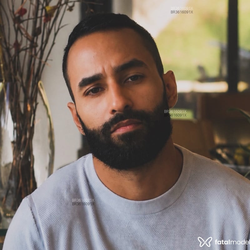 Acompanhante Luccas Schimitt - Feed