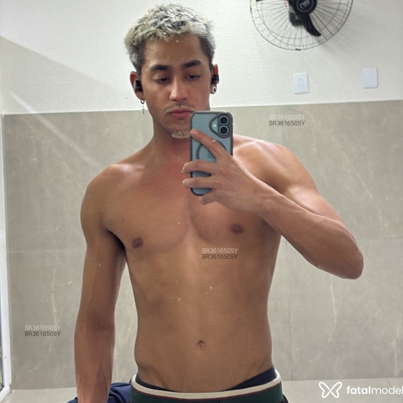 Acompanhante Lucas Silva - Feed