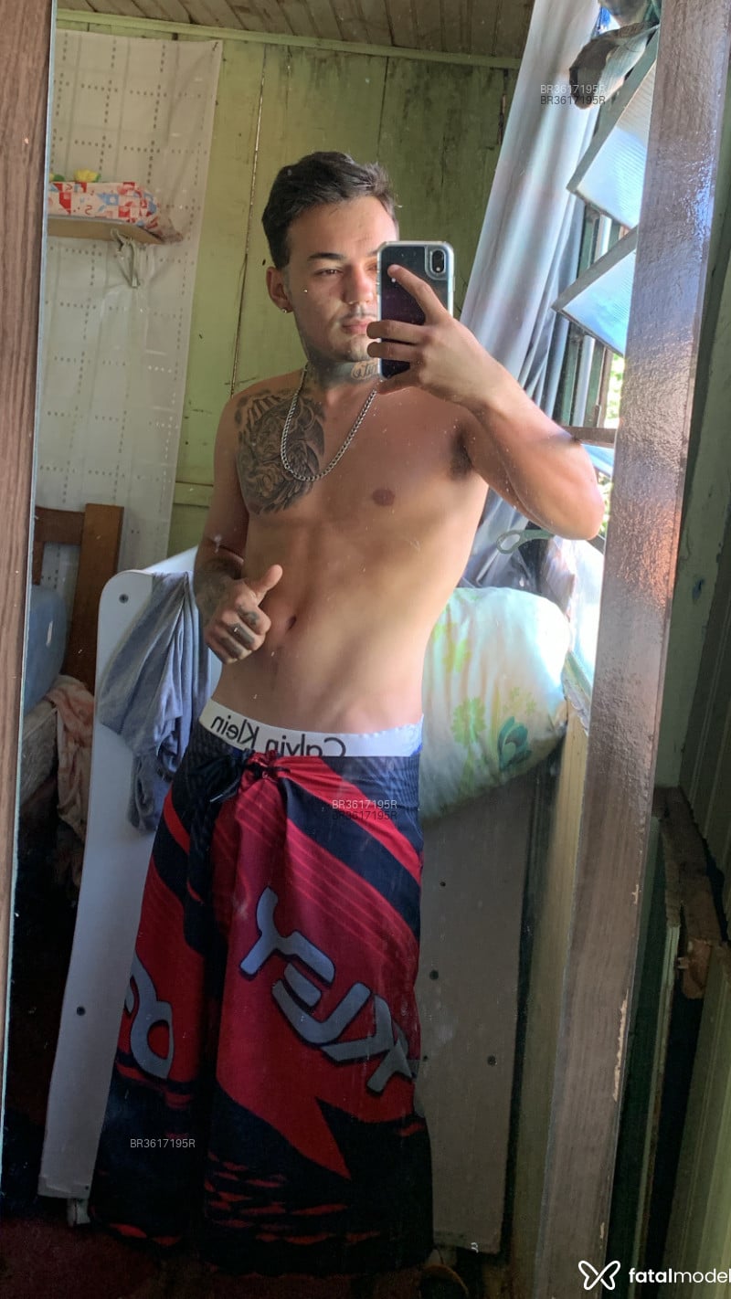 Acompanhante Cauã Vilela - Feed