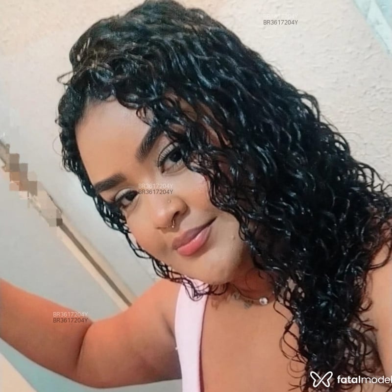 Acompanhante Morena - Feed