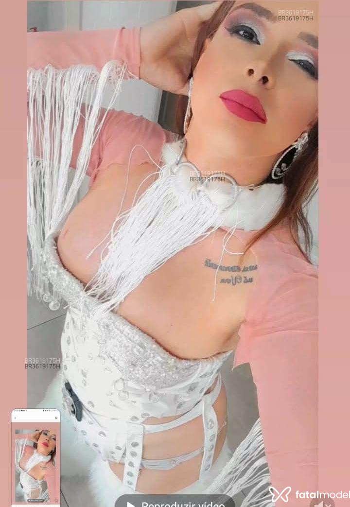 Acompanhante Carolina - Feed