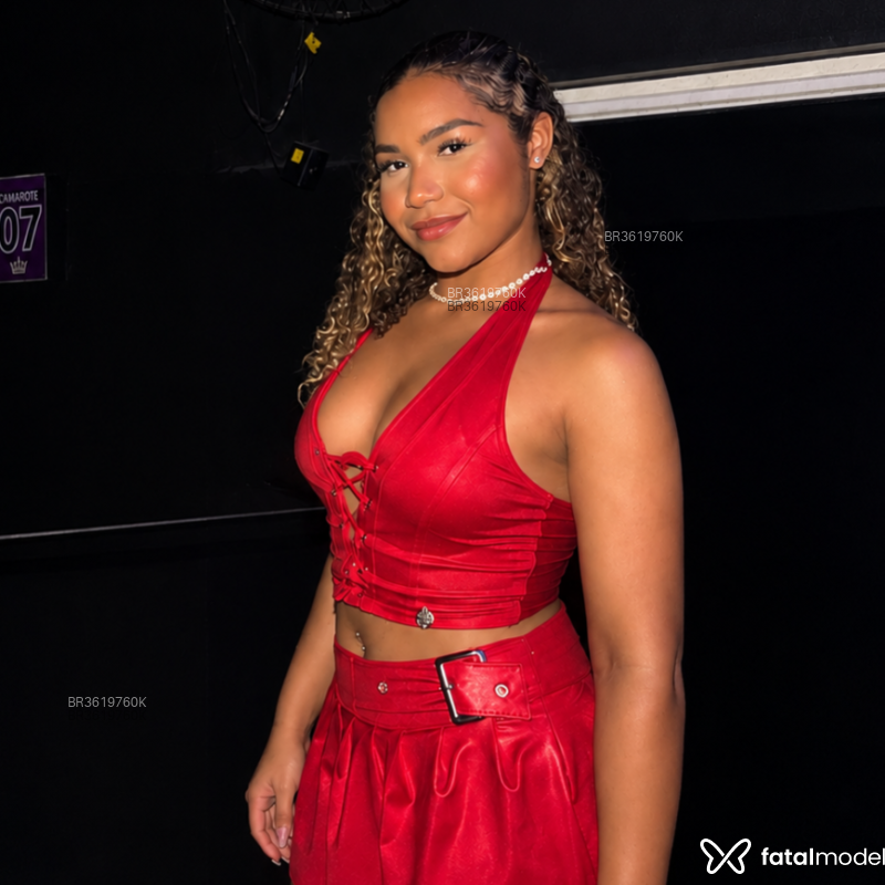Acompanhante Bella - Feed