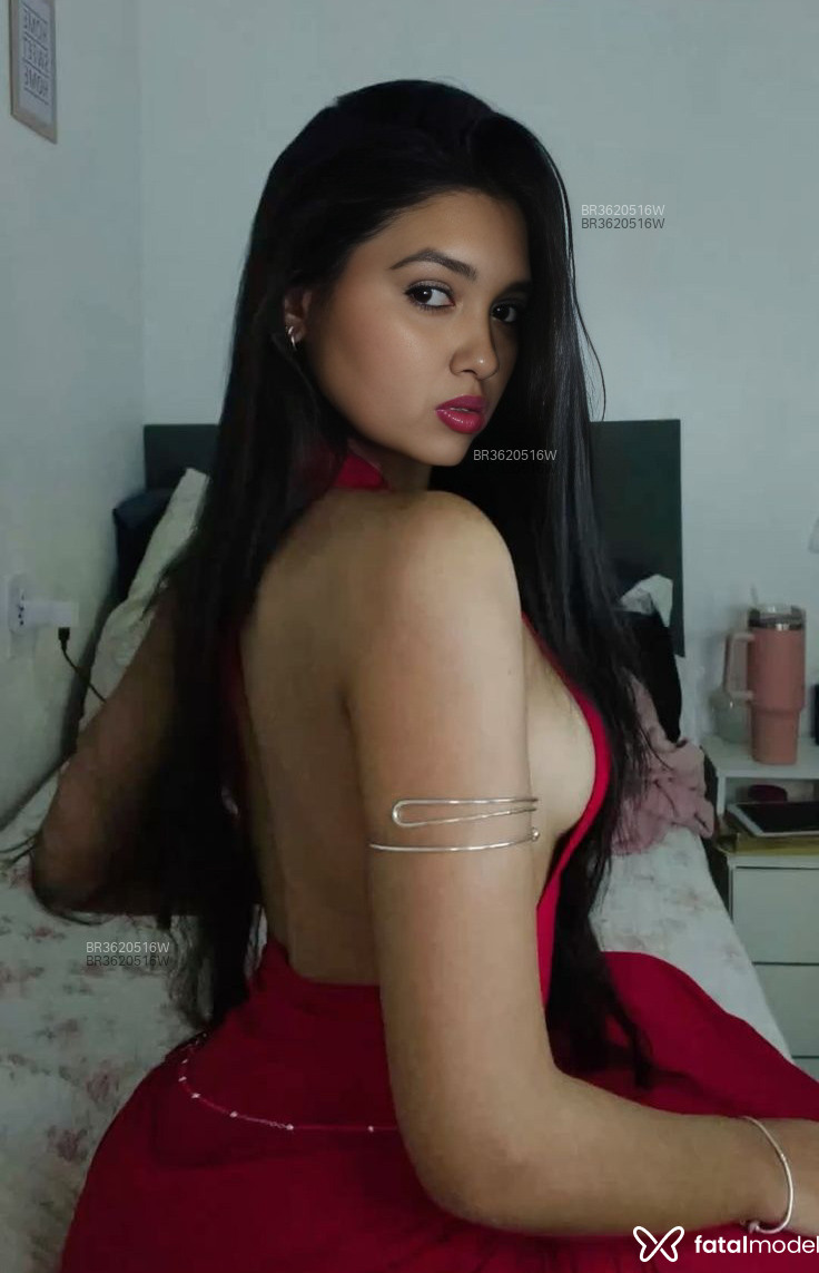 Acompanhante Nataniele - Feed