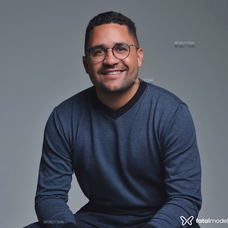 Acompanhante Pedro - Feed