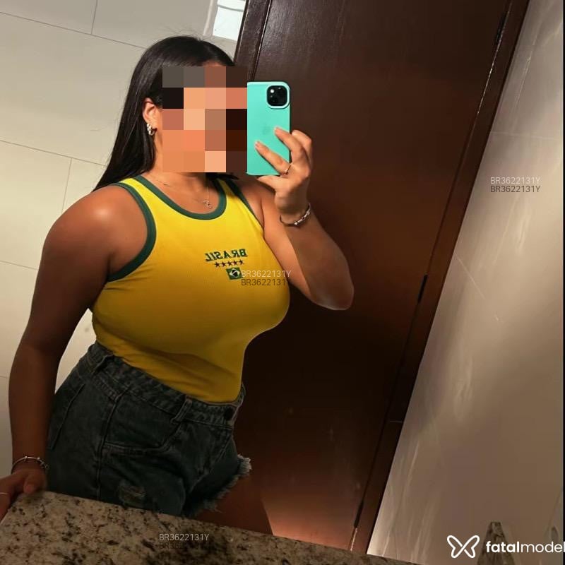 Acompanhante Jasmine leal - Feed