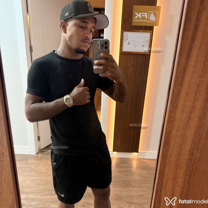 Acompanhante Matheus - Feed