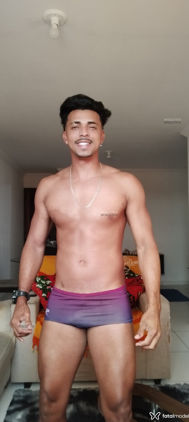 Acompanhante Gustavo - Feed