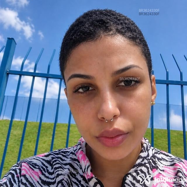 Acompanhante Mara - Feed