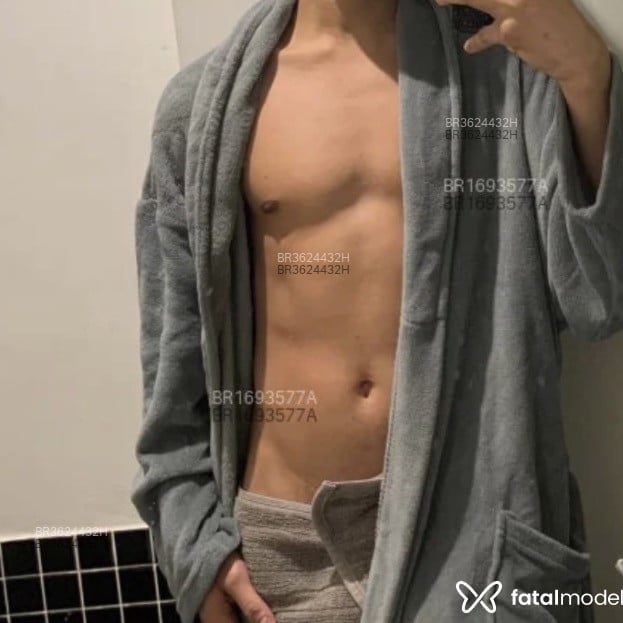 Acompanhante Felipe Cruvinel - Feed