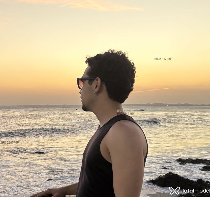 Acompanhante Pedro - Feed