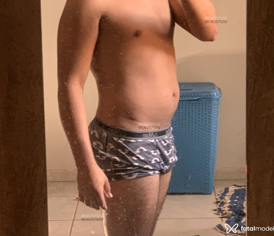 Acompanhante Fernando - Feed