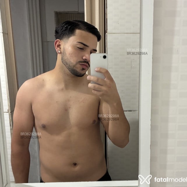 Acompanhante Vitor Santos - Feed