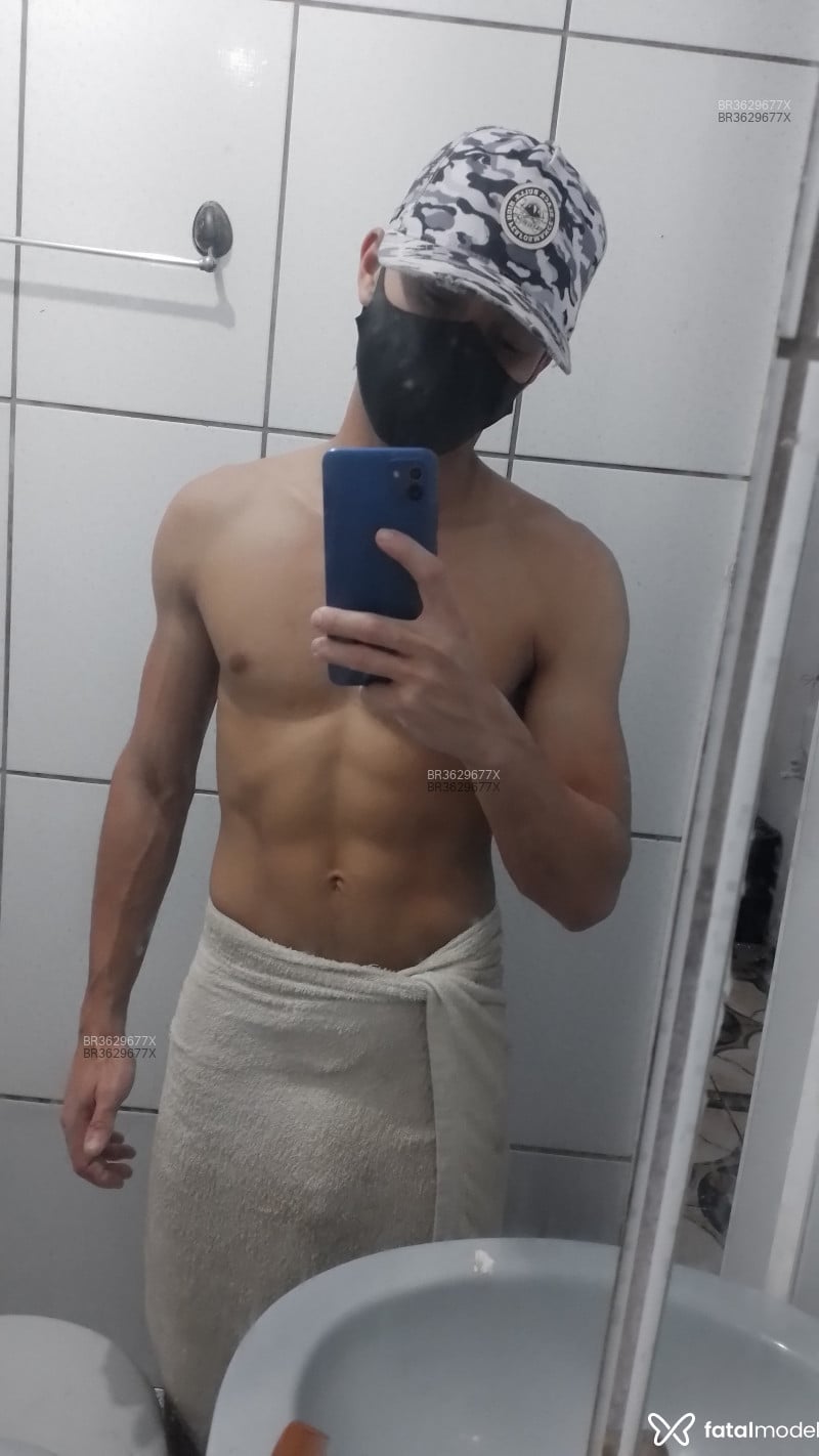 Acompanhante Draquen - Feed