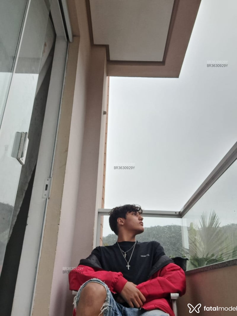 Acompanhante Daniel - Feed