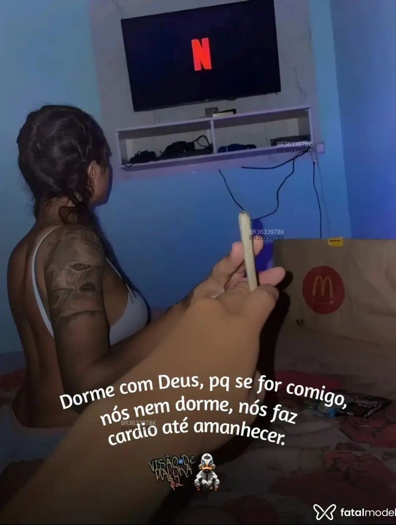 Acompanhante Baixinhasc - Feed