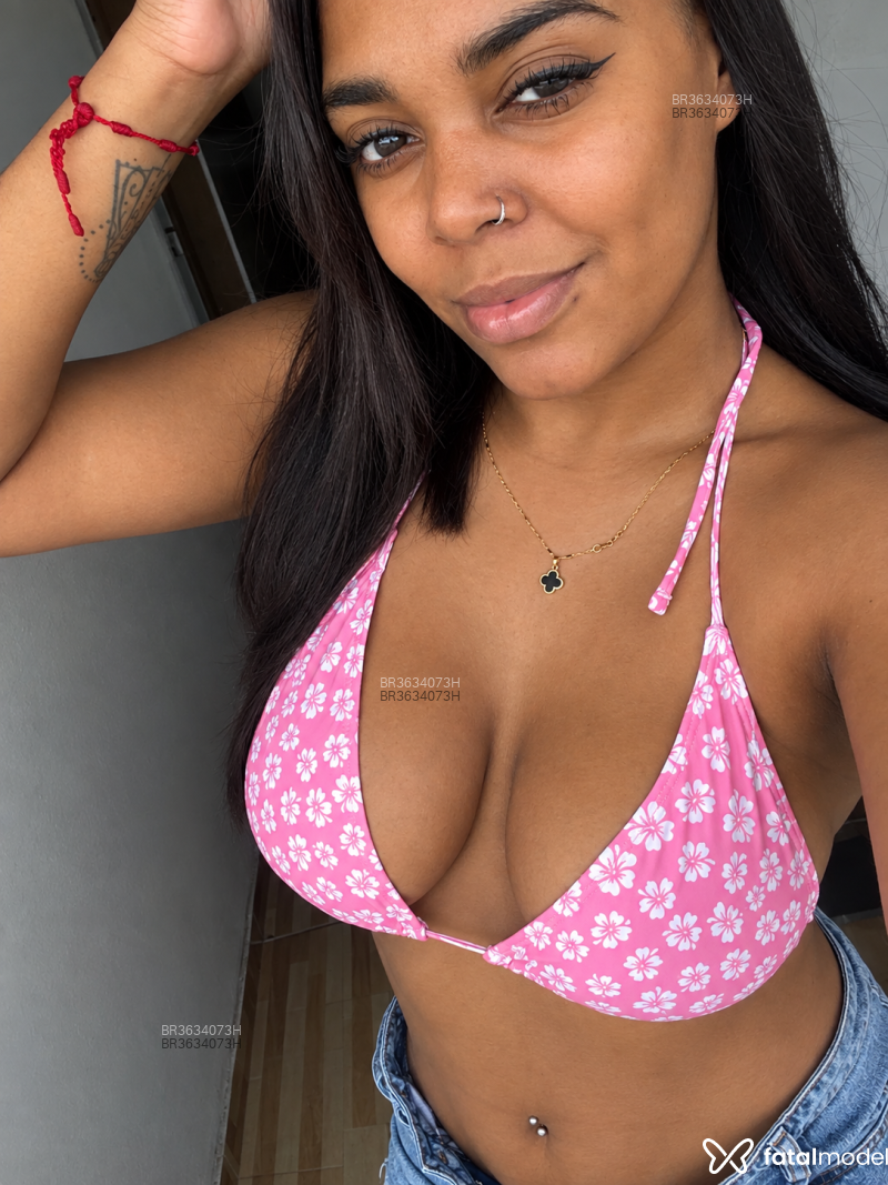Acompanhante Nicole - Feed