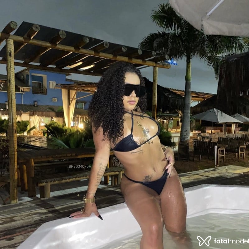 Acompanhante Yasmin - Feed