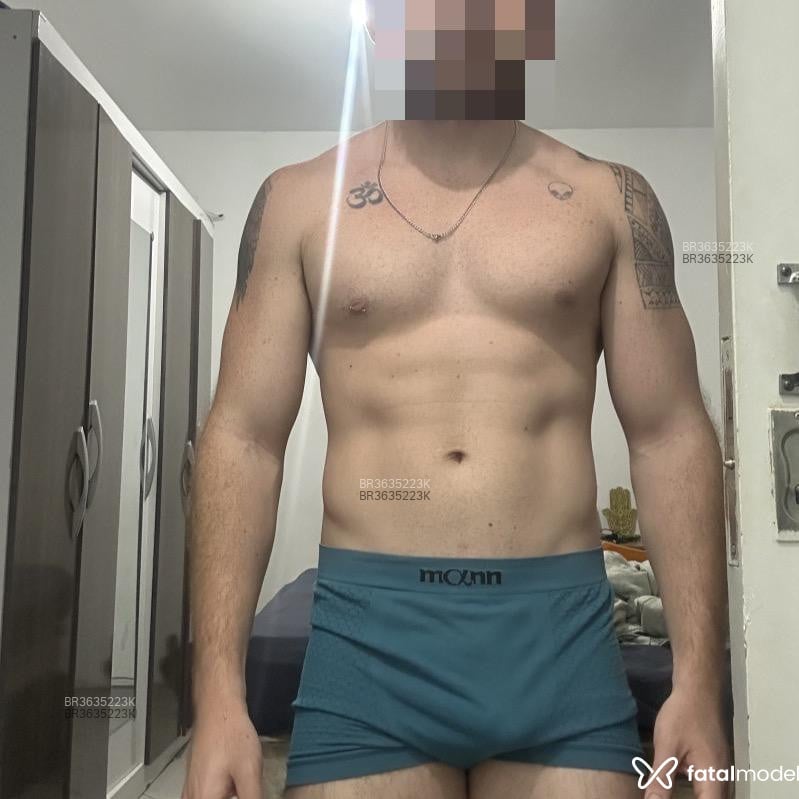Acompanhante Henrique - Feed