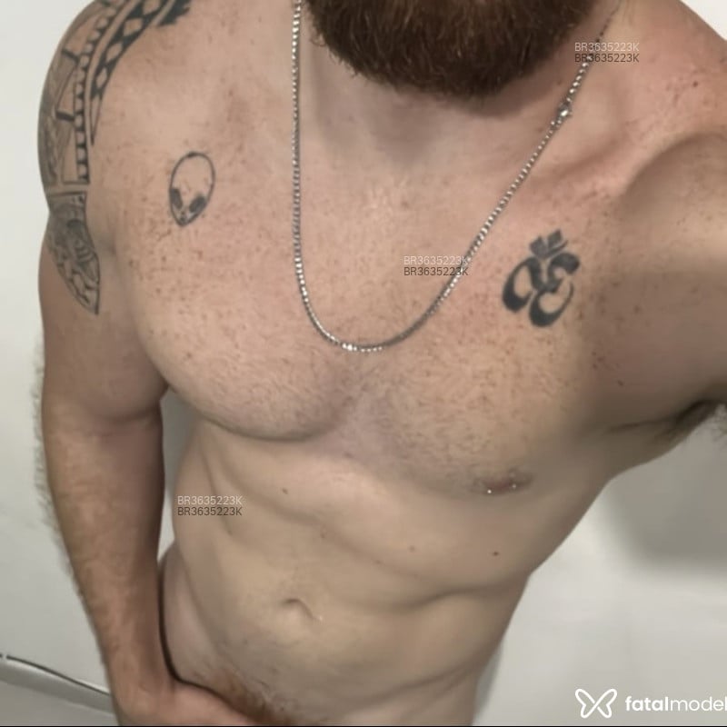 Acompanhante Henrique - Feed