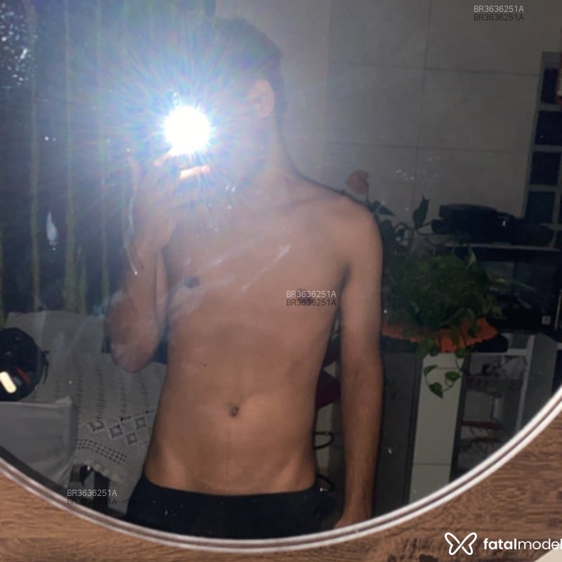 Acompanhante Pedro Felipe - Feed