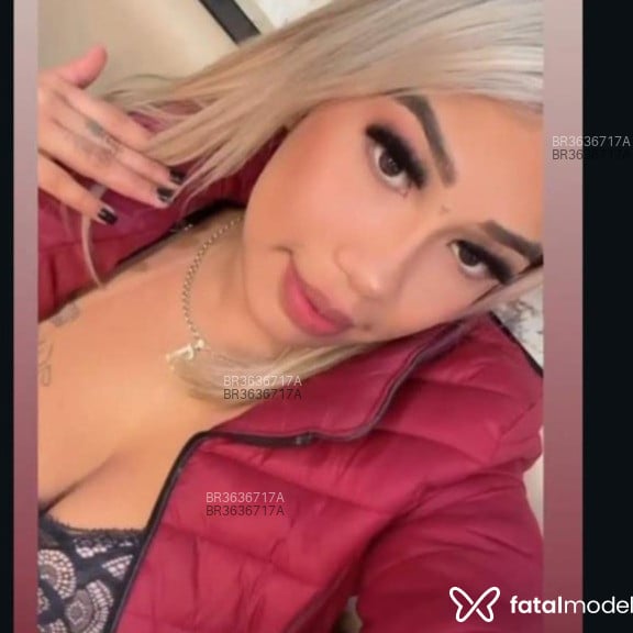 Acompanhante Yanne - Feed