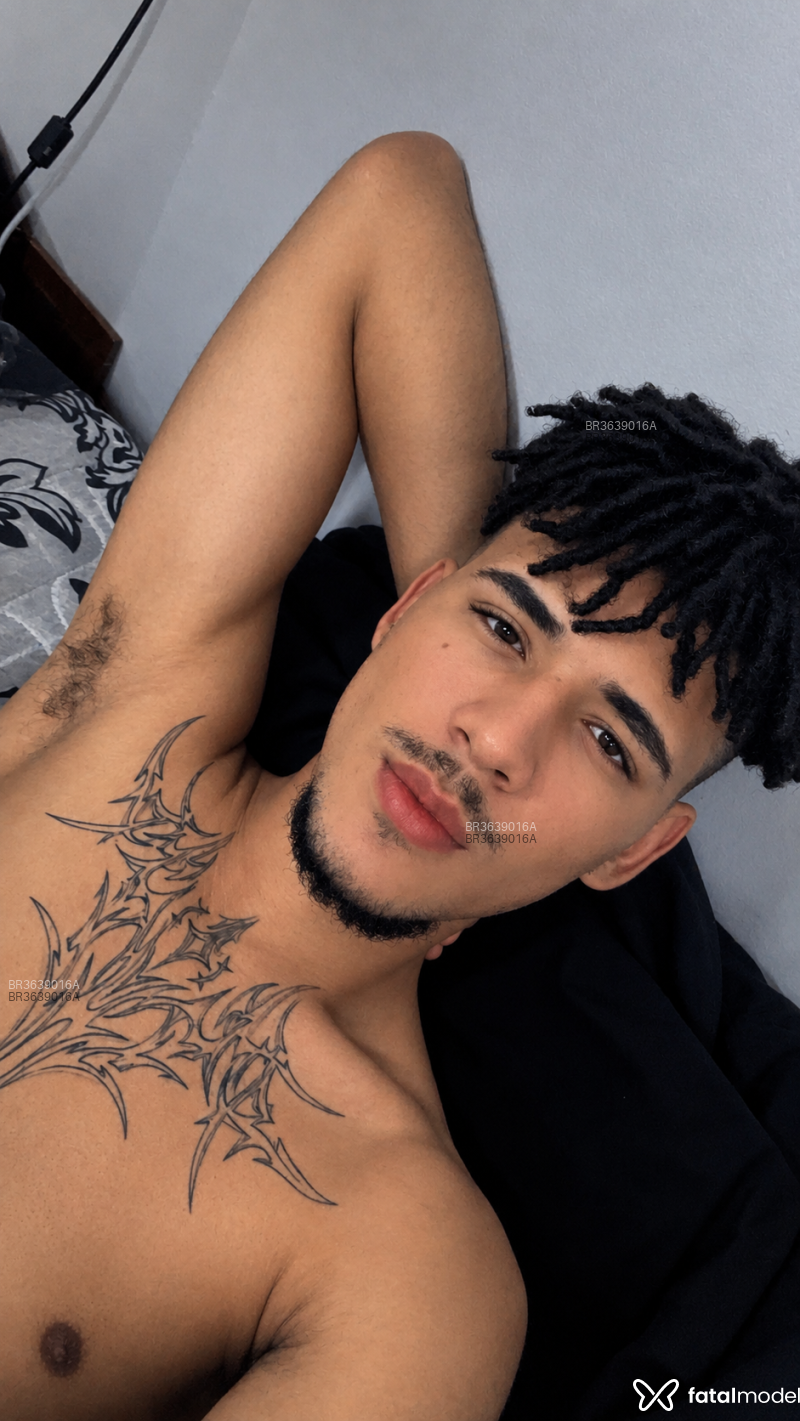 Acompanhante Dylan Ernandes - Feed